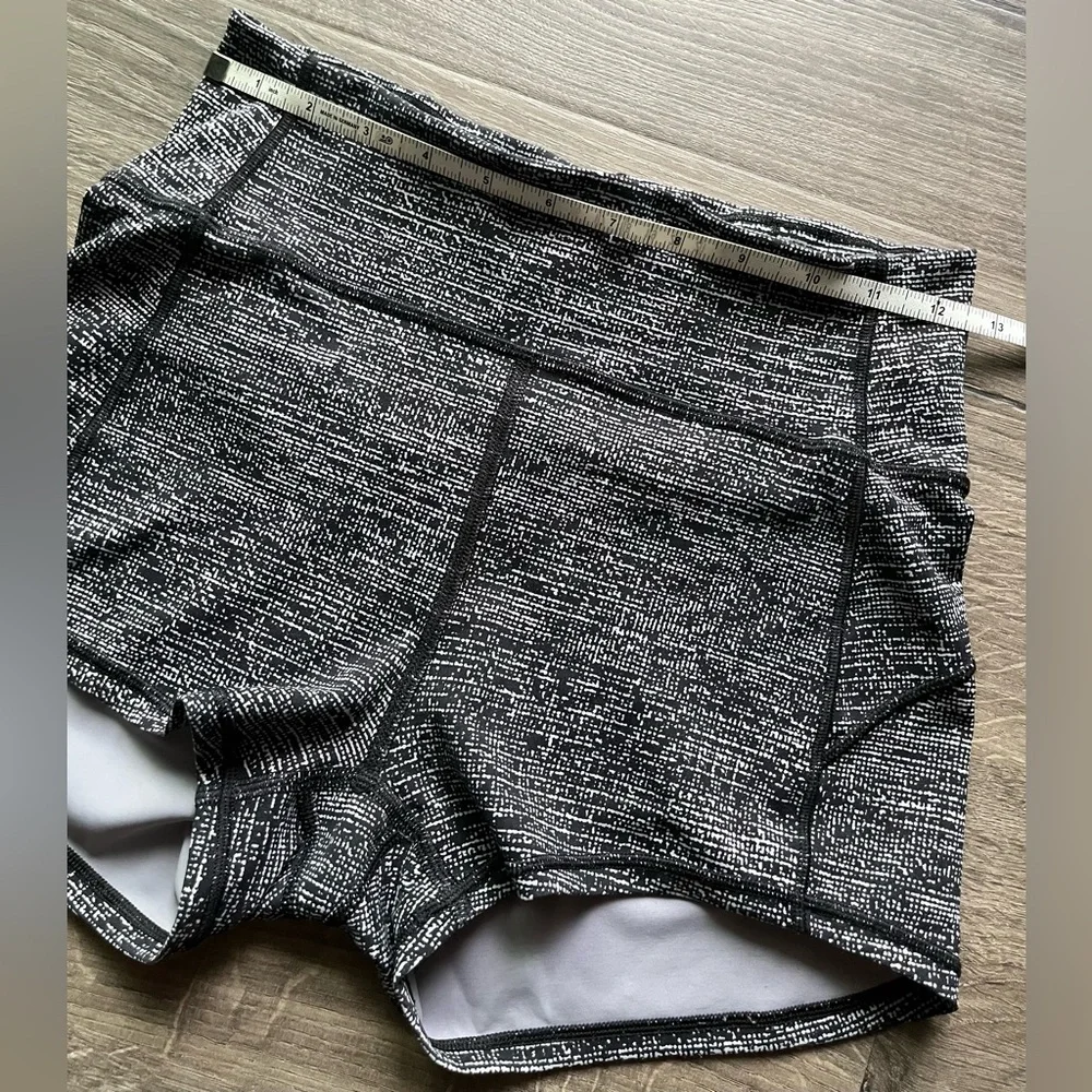 Lululemon Black & Gray Shorts - Picture 12 of 13